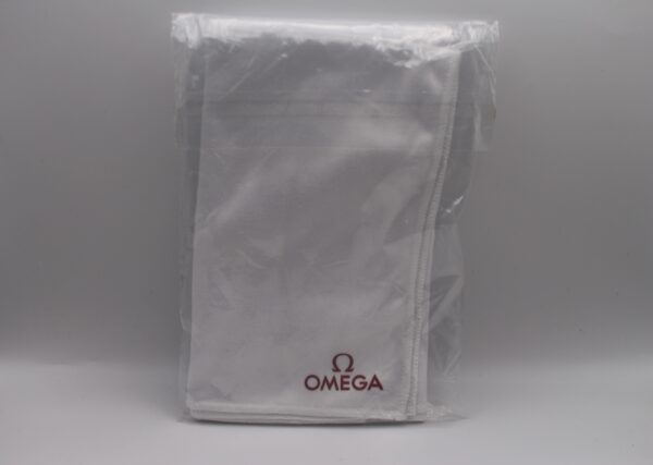 Omega Speedmaster Apollo 11 50th Anniversary Limited Edition, cleaning cloth in original bag