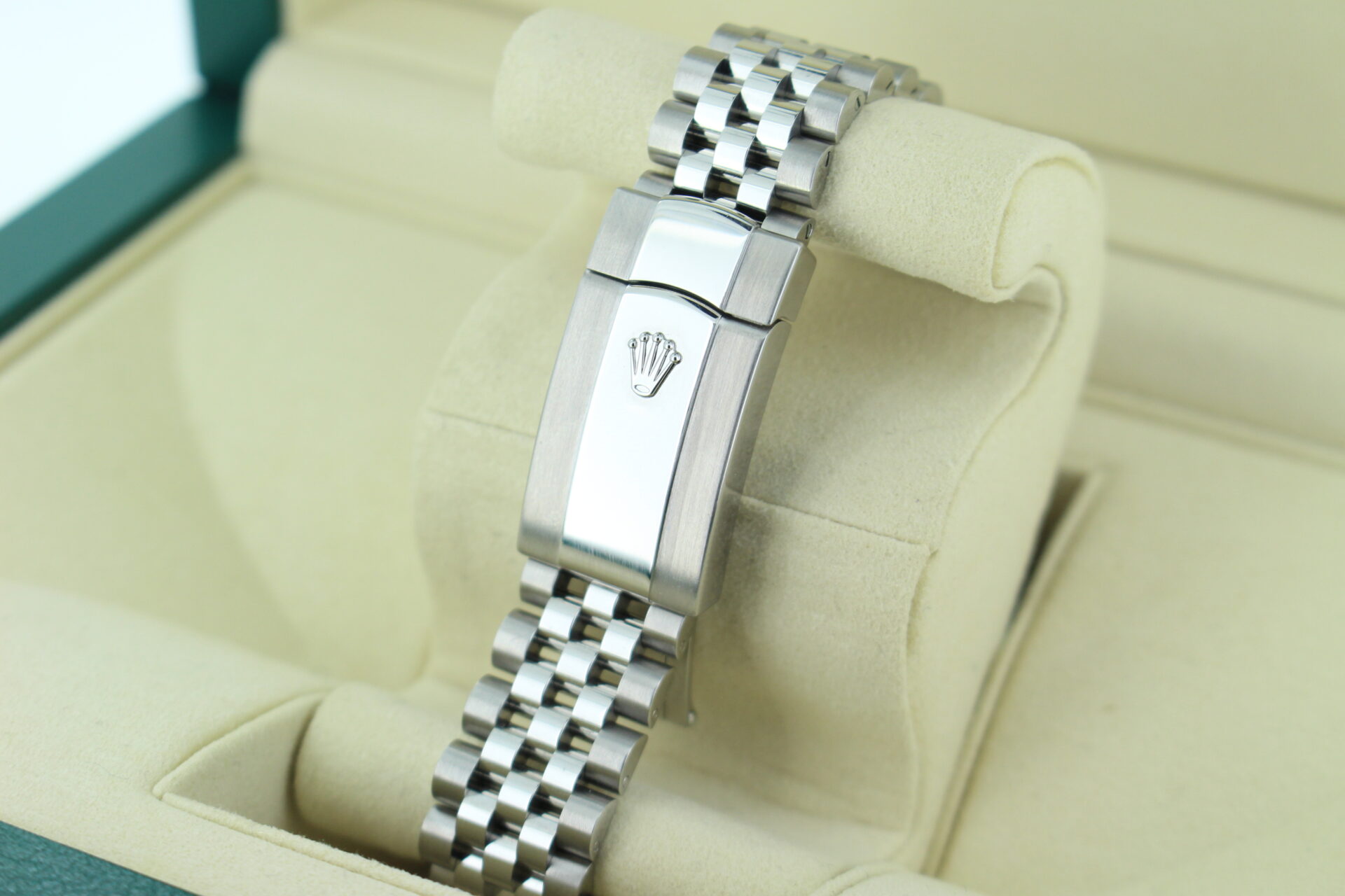 Rolex Datejust 41 Wimbledon 126334 clasp