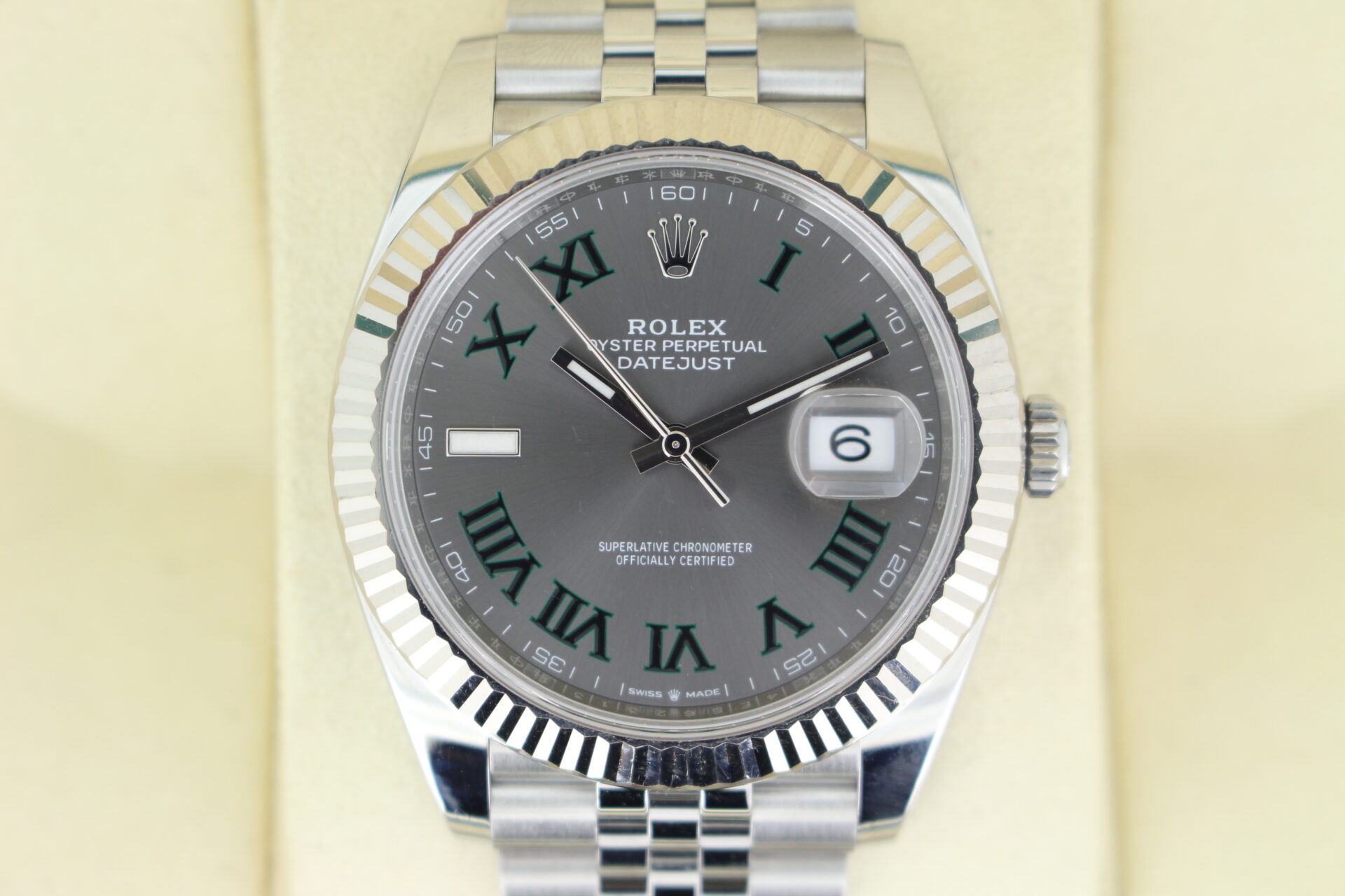 Rolex Datejust 41 Wimbledon 126334 watch face