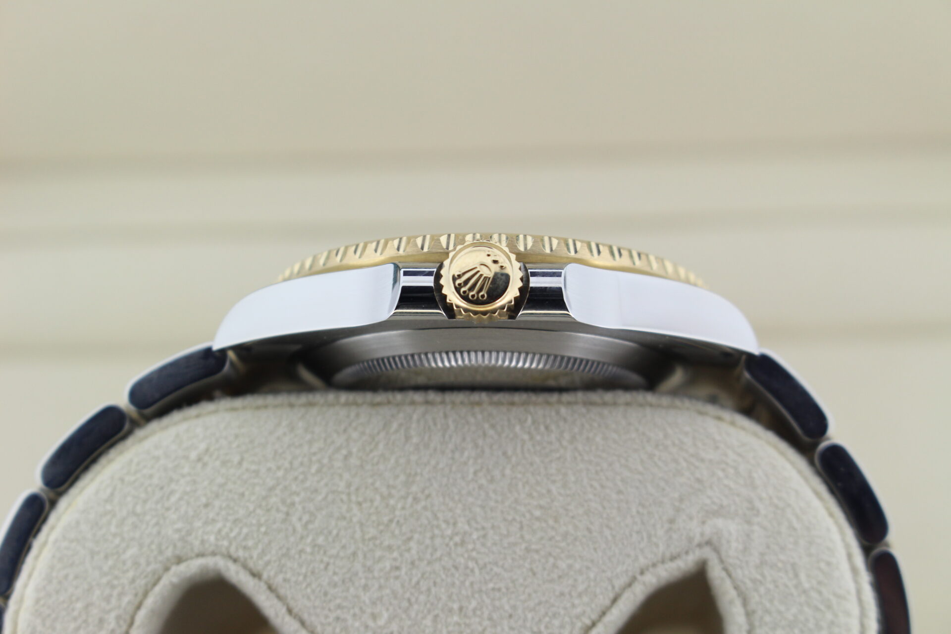 Rolex Submariner Bluesy 41mm 126613LB crown