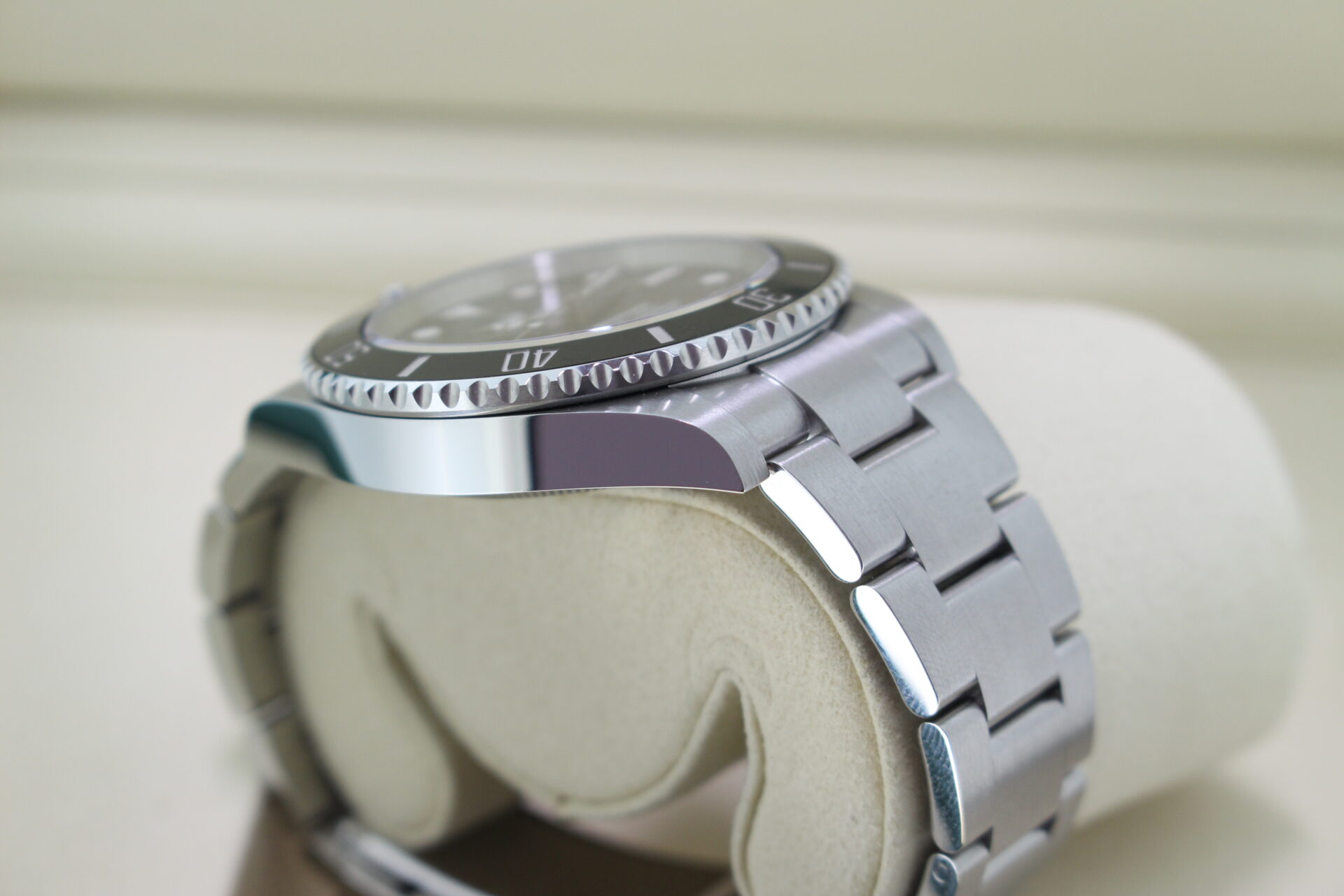 Rolex Submariner No Date 124060 - Image 13