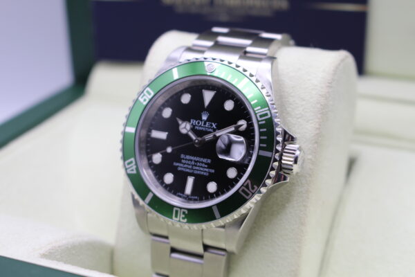 Rolex Submariner Kermit facing left