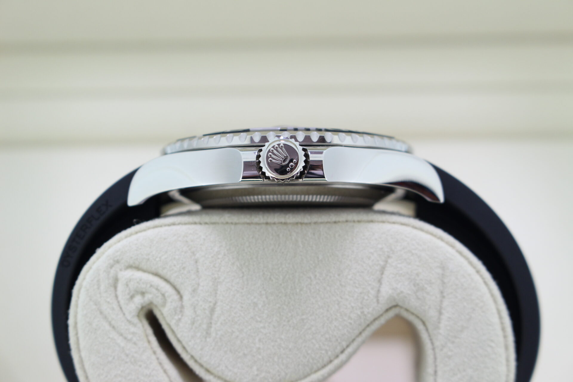 Rolex Yacht-Master 42 226659 crown