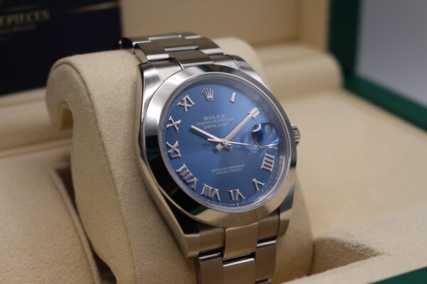 Rolex Datejust Azzuro 126300 facing right