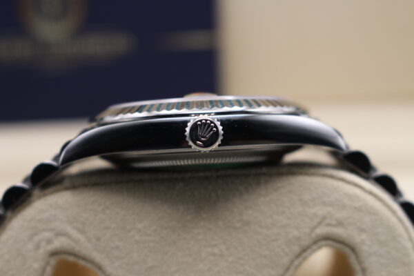 Rolex Crown and case side on a 41mm Datejust