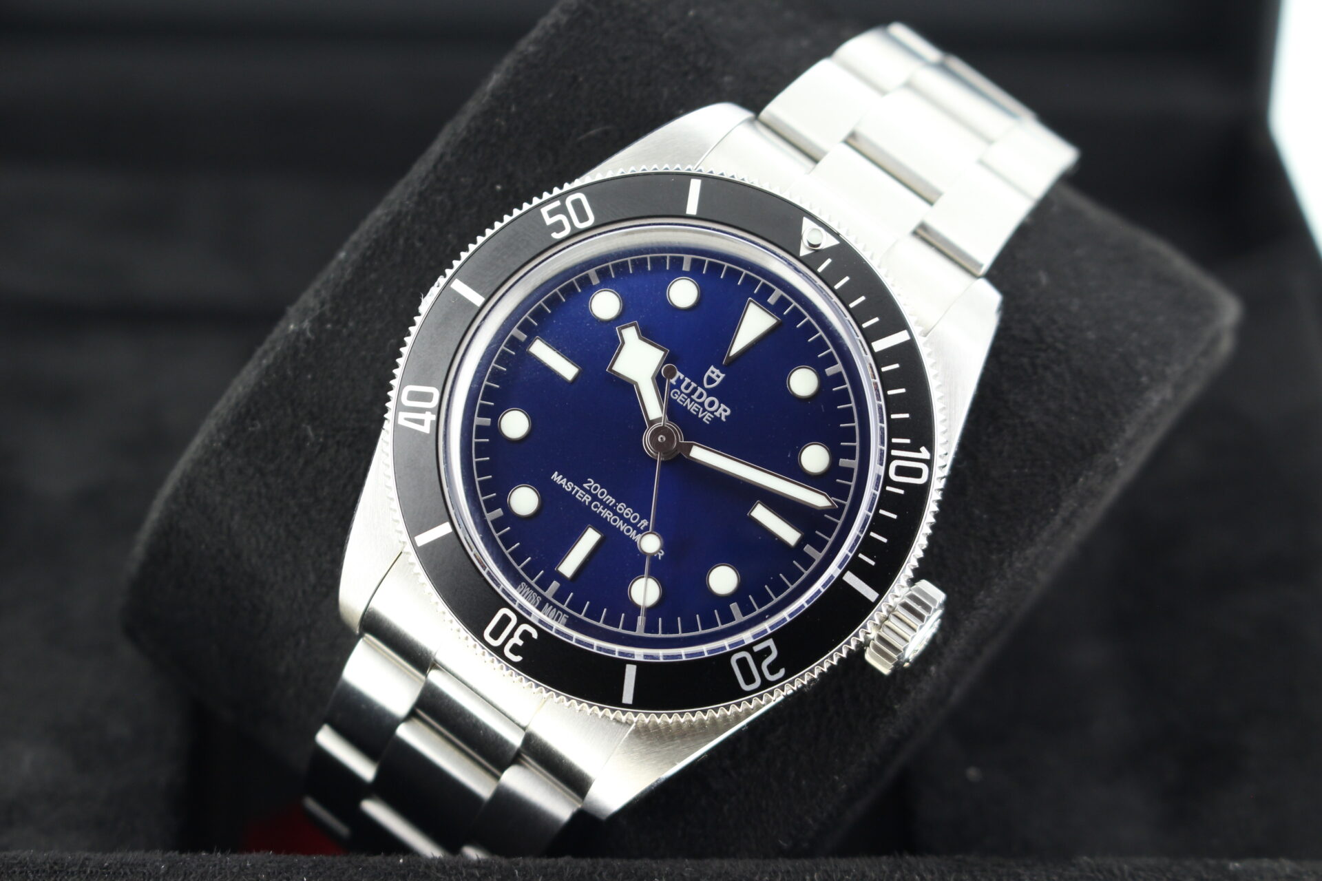 Tudor Black Bay 68 7943A1A0NU tilted
