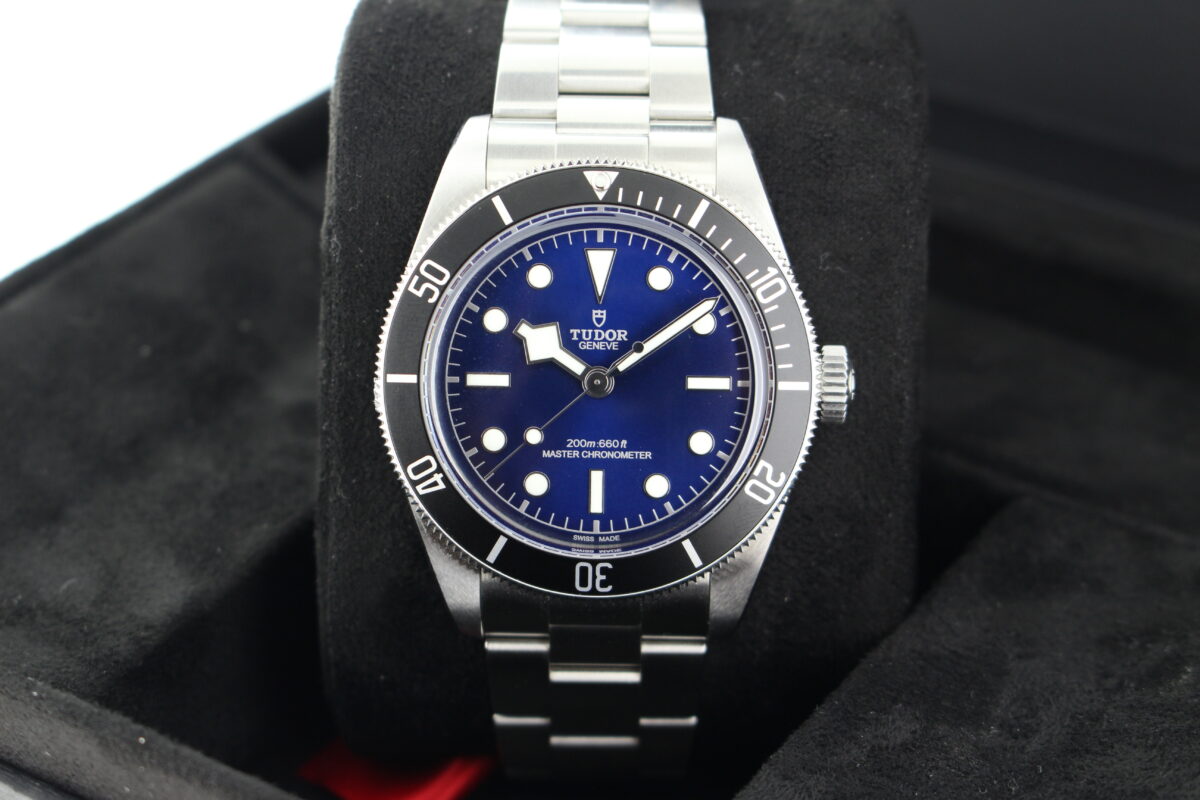 Tudor Black Bay 68 7943A1A0NU turned