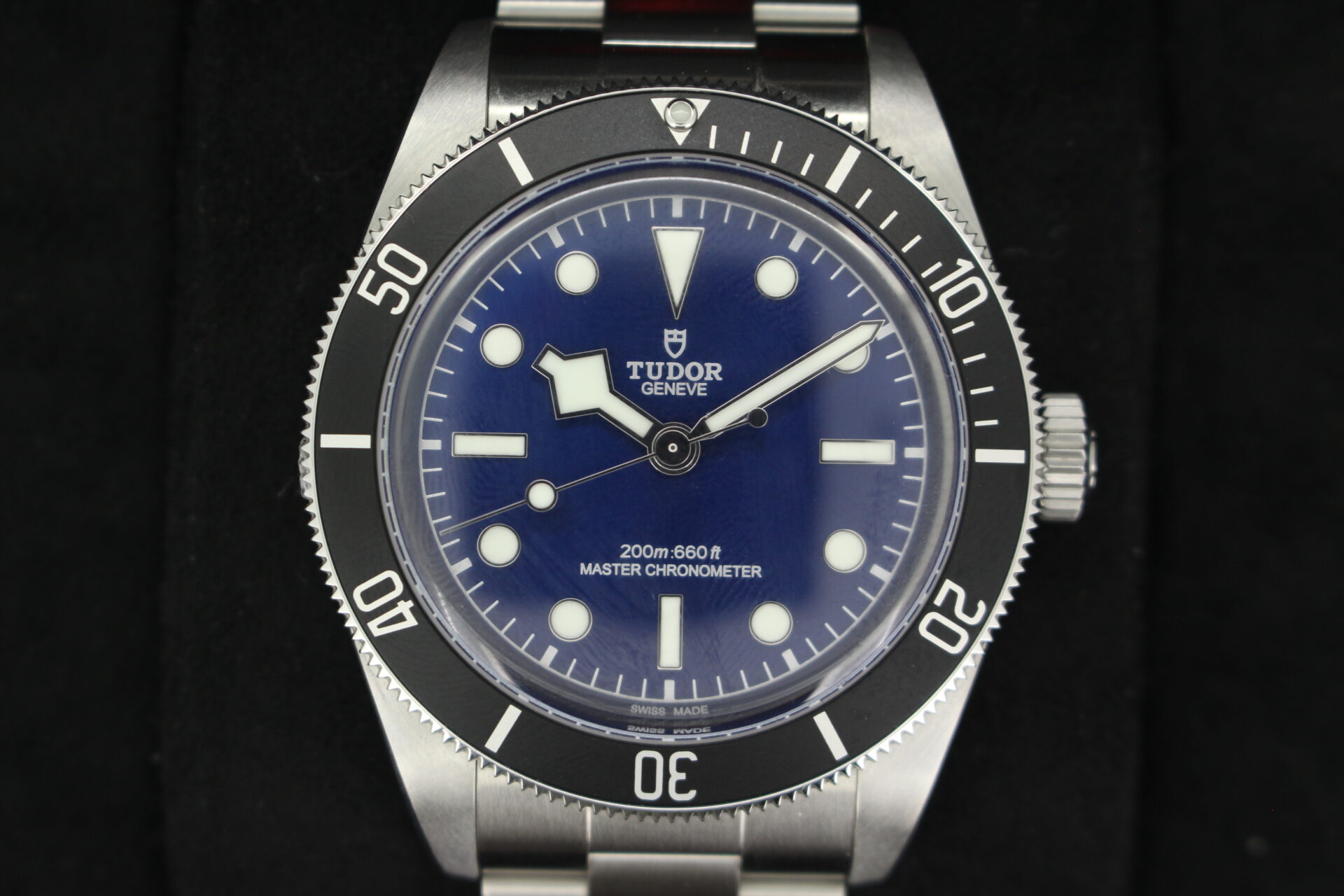 Tudor Black Bay 68 7943A1A0NU watch face