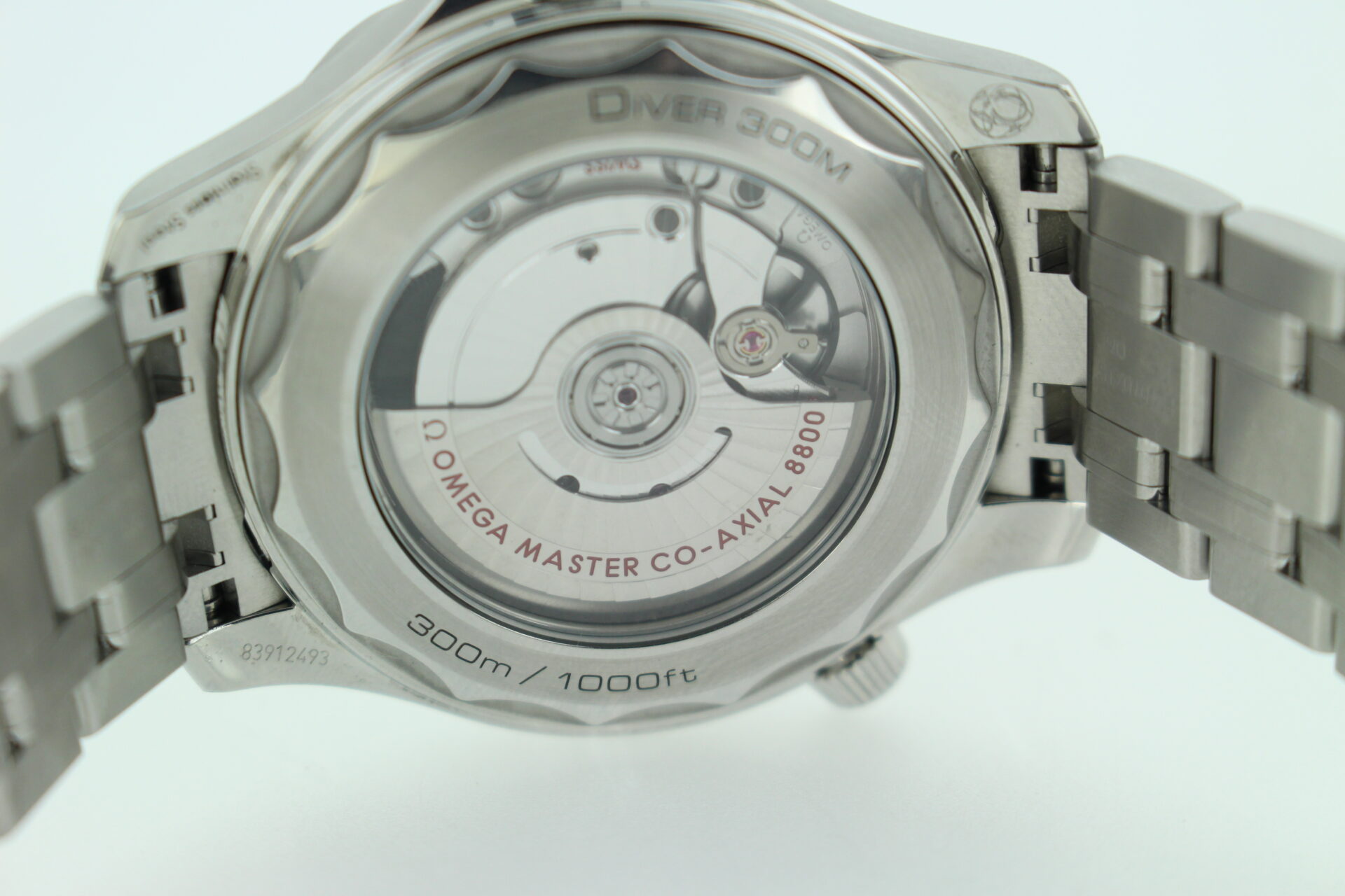 Omega Seamaster 300m Seaweed case back