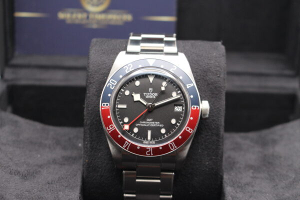 Tudor Black Bay GMT Pepsi M79830RB - Image 4