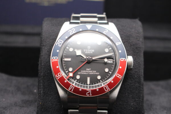 Tudor Black Bay GMT Pepsi M79830RB - Image 17