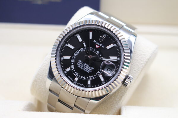 Rolex Sky-Dweller Black Dial 326934 - Image 5