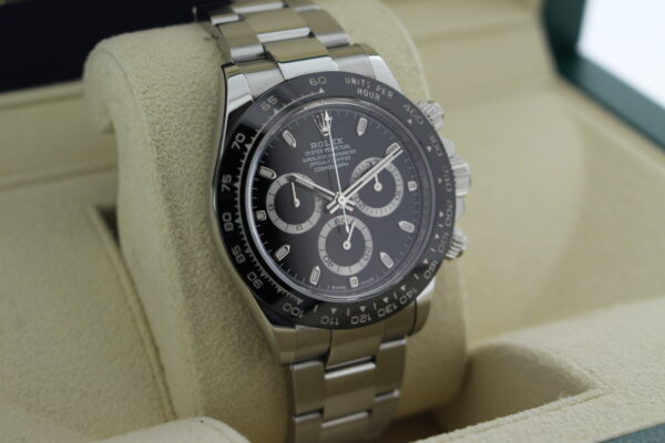 Rolex 116500LN Daytona Black facing towards the right to show left side