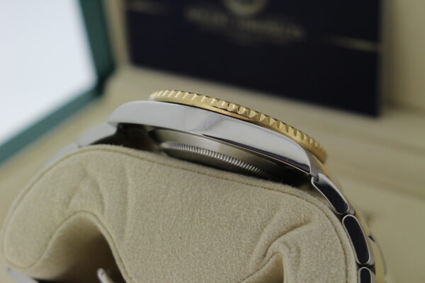 Rolex Submariner case side