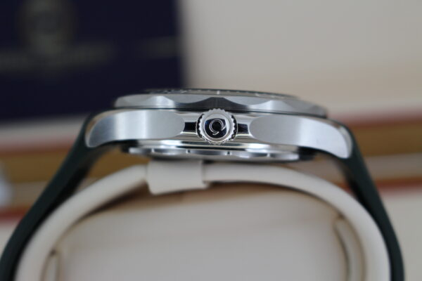 Omega Seamaster Diver Green 300m - Image 10