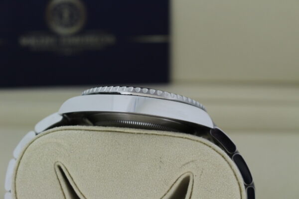 Rolex Submariner Date 41mm 126610LN - Image 9