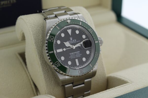 Rolex Submariner Starbucks 41mm 126610LV - Image 6