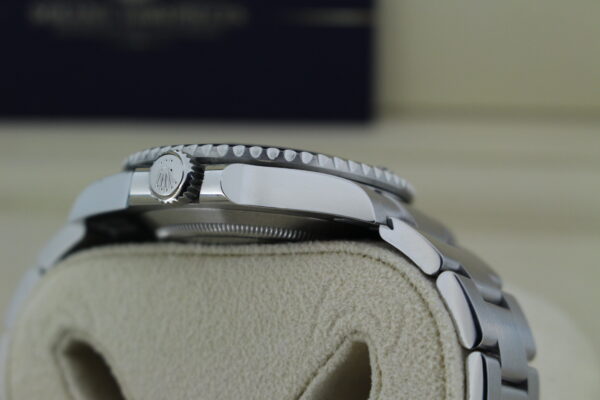 Rolex Submariner Starbucks 41mm 126610LV - Image 12