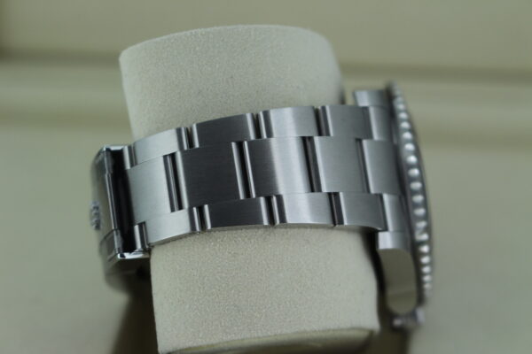 Rolex Submariner No Date 124060 - Image 15