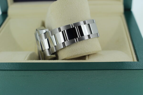 Rolex Milgauss White 116400 - Image 14