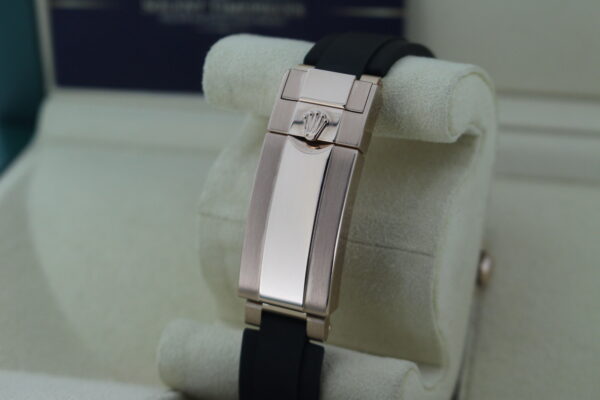 Rolex Everose 18ct clasp and black oysterflex strap