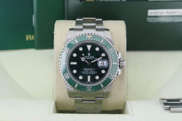 Rolex Submariner Hulk 40mm 116610LV - Image 3