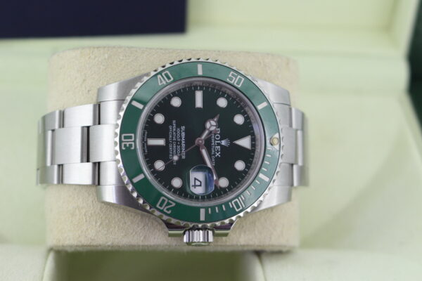 Rolex Submariner Hulk 40mm 116610LV - Image 8