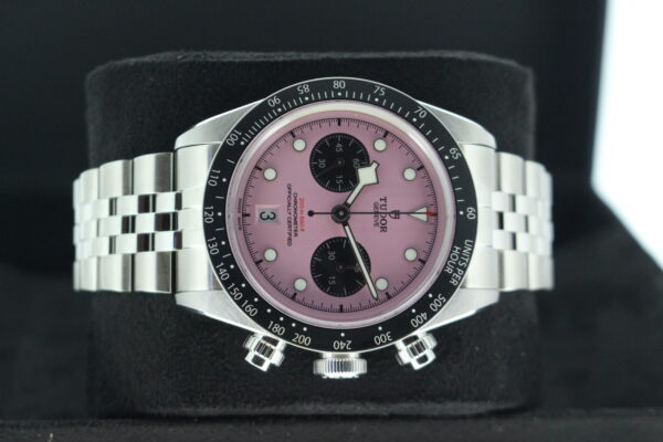 Tudor Black Bay Chrono Inter Miami Pink - Image 8