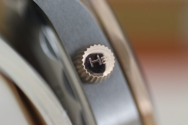 Omega Seamaster Sedna, close up of helium escape valve