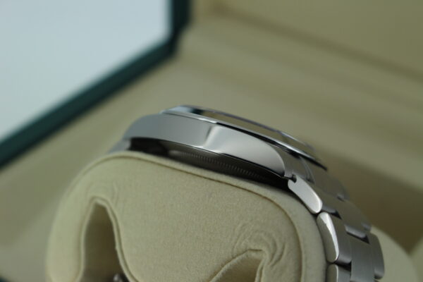Rolex Air-King Case side