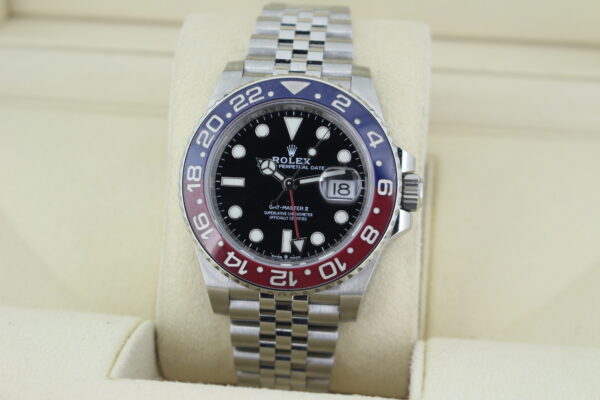 Rolex GMT Master II Pepsi 126710BLRO - Image 4