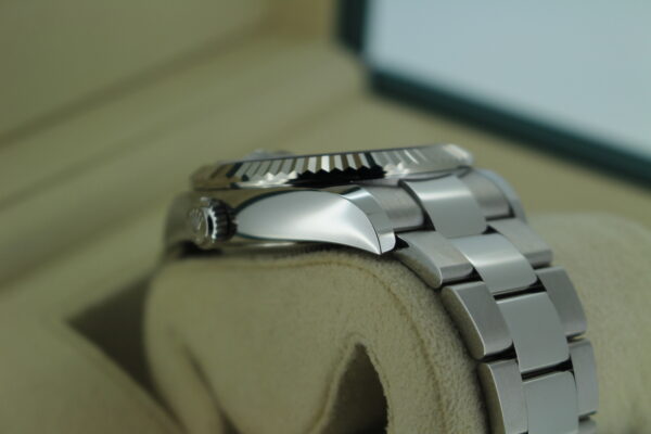 Rolex Sky-Dweller Blue Dial 336934 - Image 16