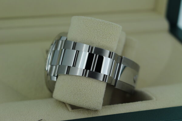 Rolex Sky-Dweller Blue Dial 336934 - Image 13
