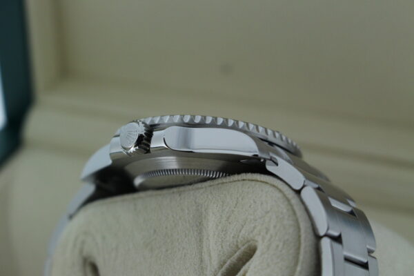 Rolex Submariner Date 40mm 116610LN - Image 13