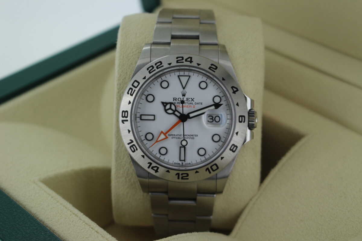 Rolex Explorer II Polar 226570