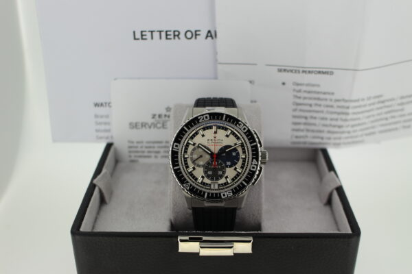 Zenith Stratos Flyback in its box with accessories