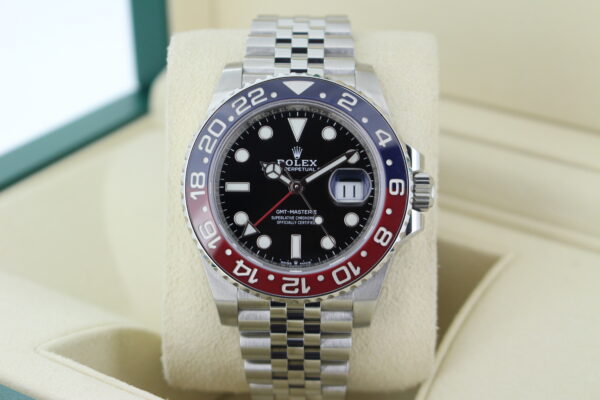 Rolex GMT Master II Pepsi 126710BLRO