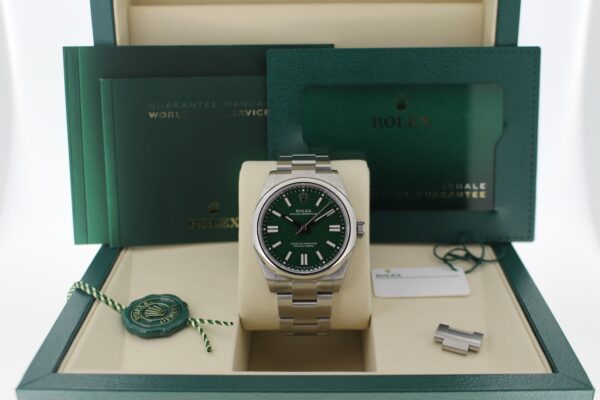 Rolex Oyster Perpetual 41 134300 in it's box with booklets, swing tags, spare link and warranty card