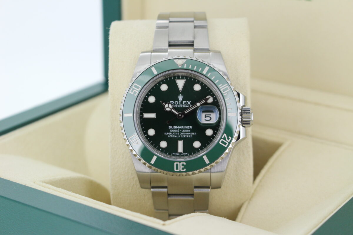 Rolex Submariner Hulk 126610LV