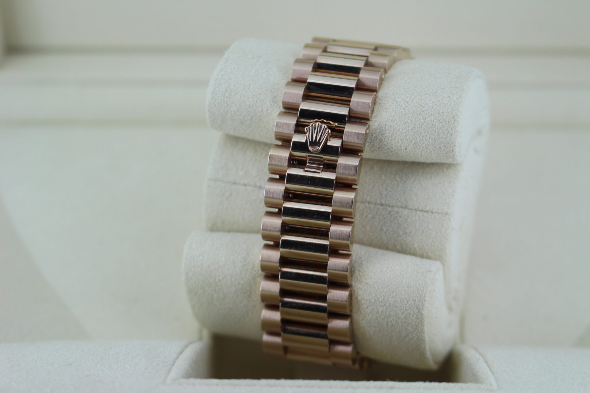 Rolex Day Date Chocolate Dial 128235 hidden clasp on a Presidential bracelet