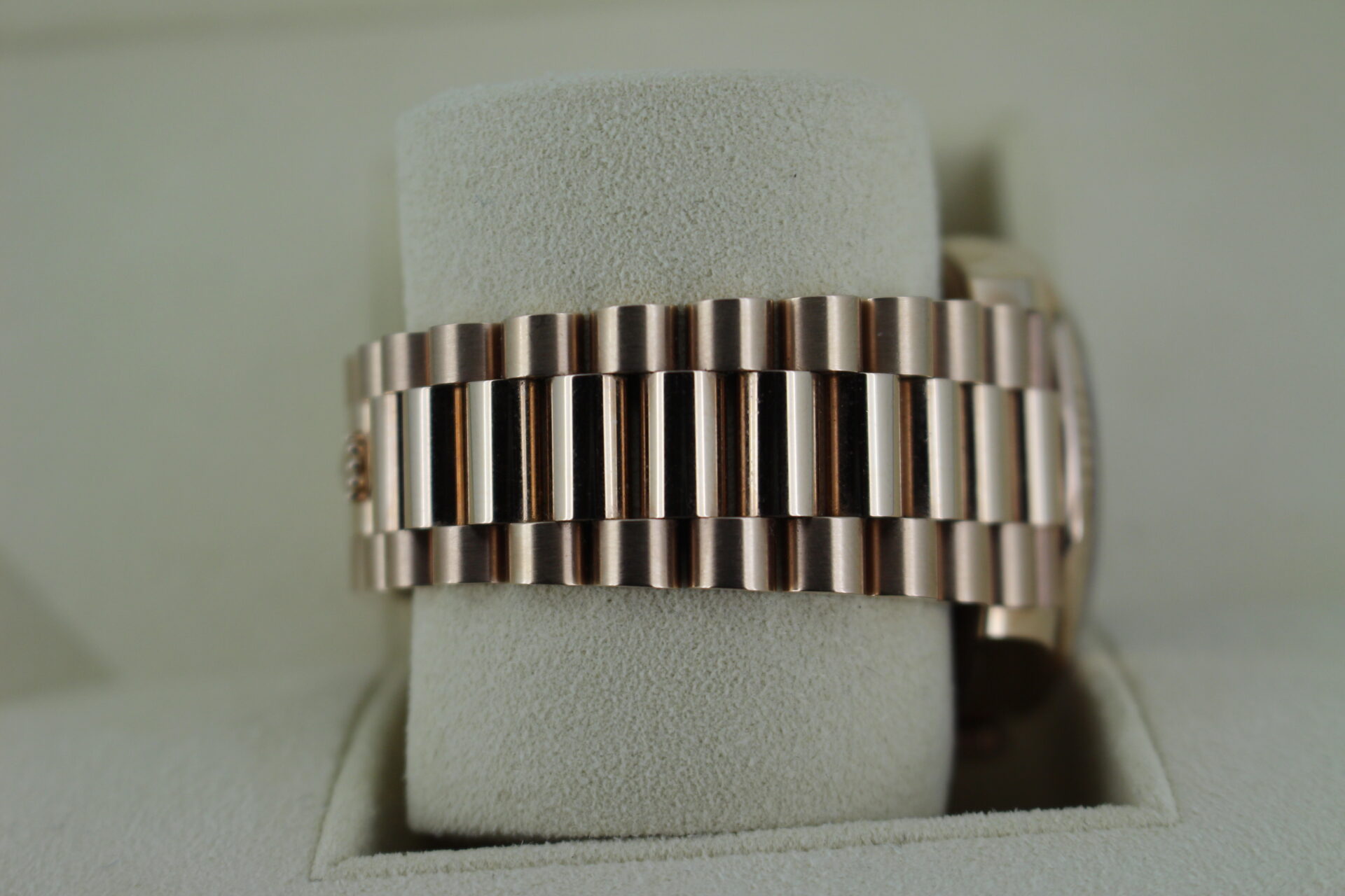 Rolex Day Date Chocolate Dial 128235 presidential bracelet