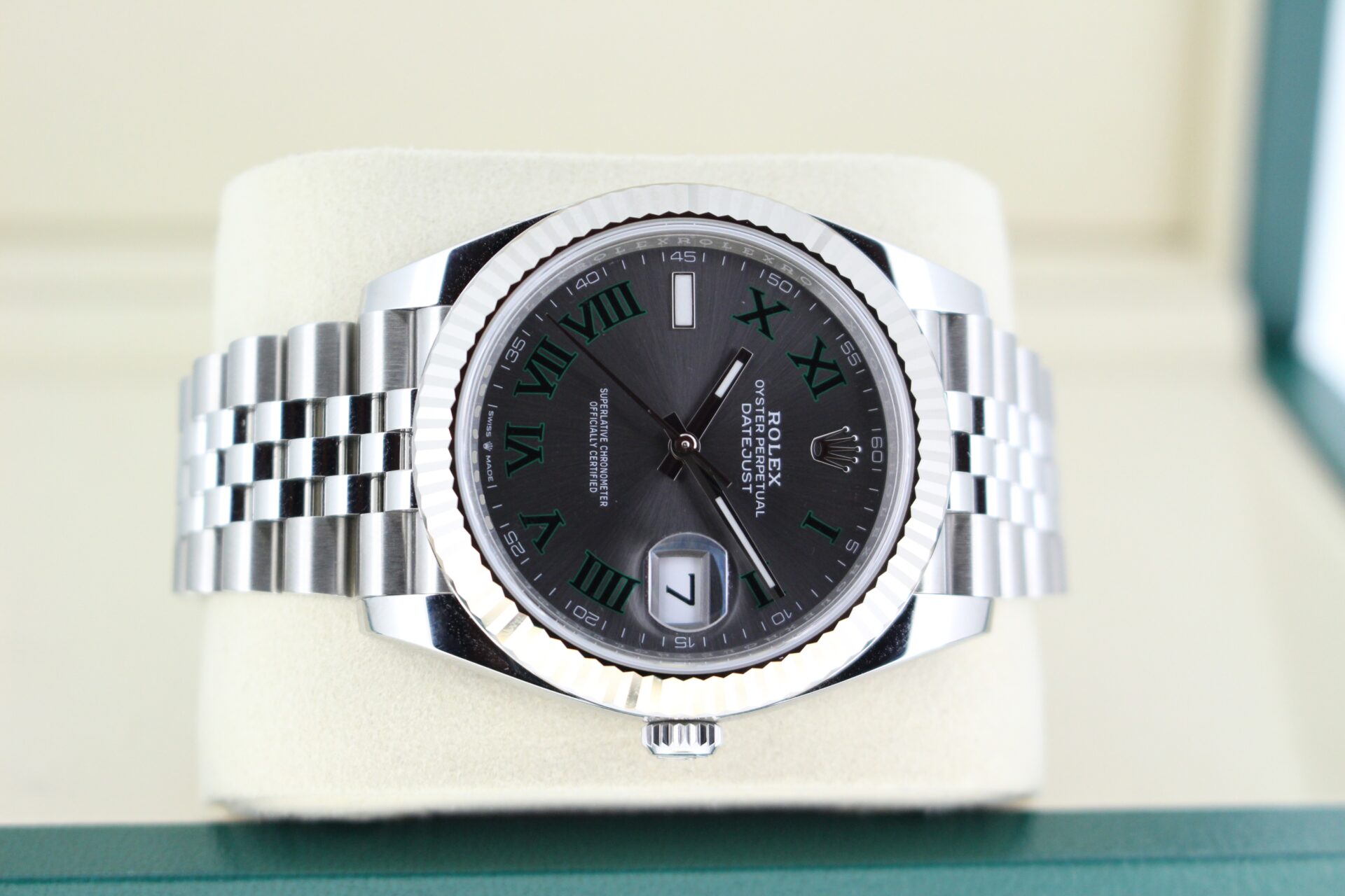 Rolex Datejust 41 Wimbledon 126334 laying down