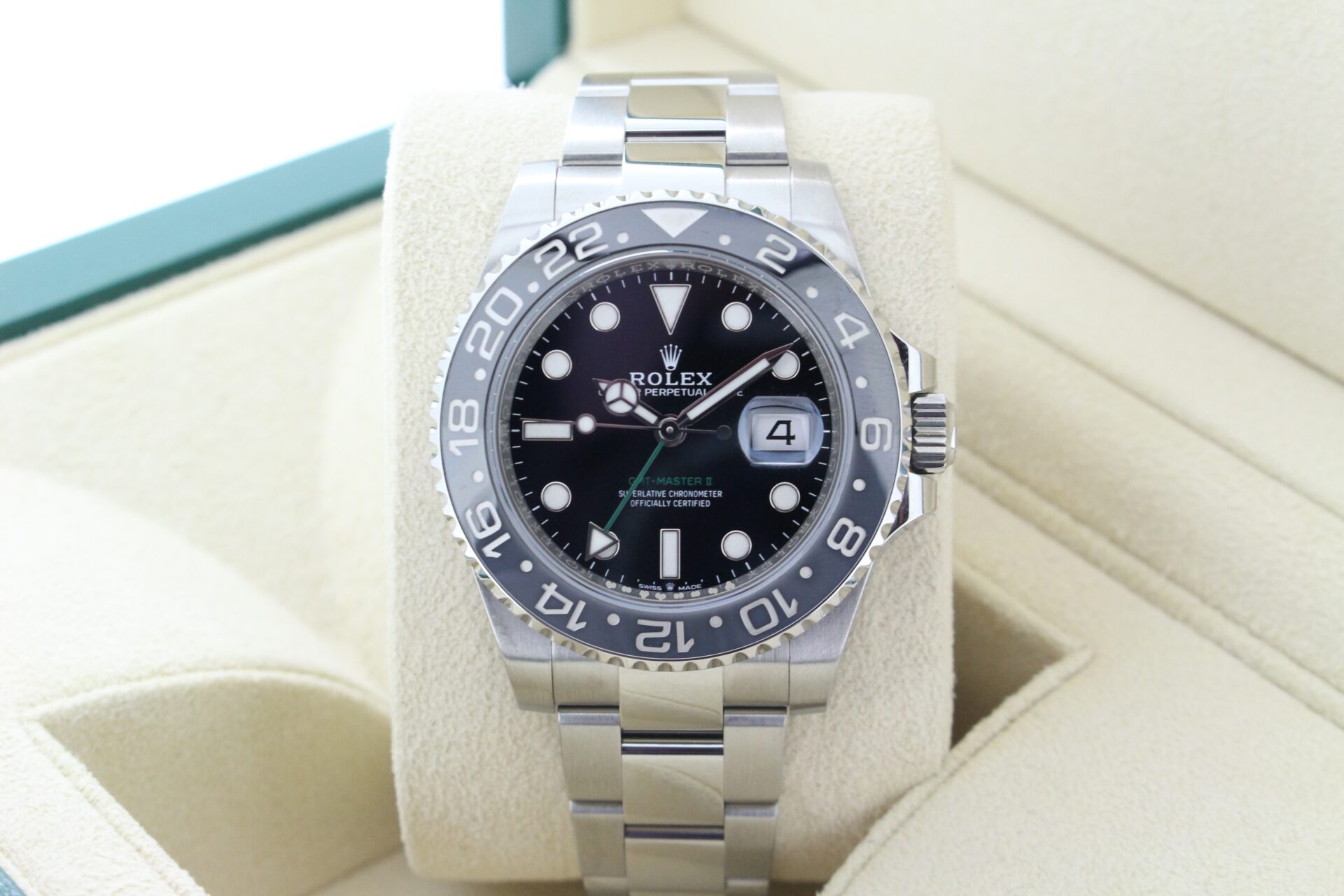 Rolex GMT Master II Bruce Wayne 126710GRNR turned in it's case
