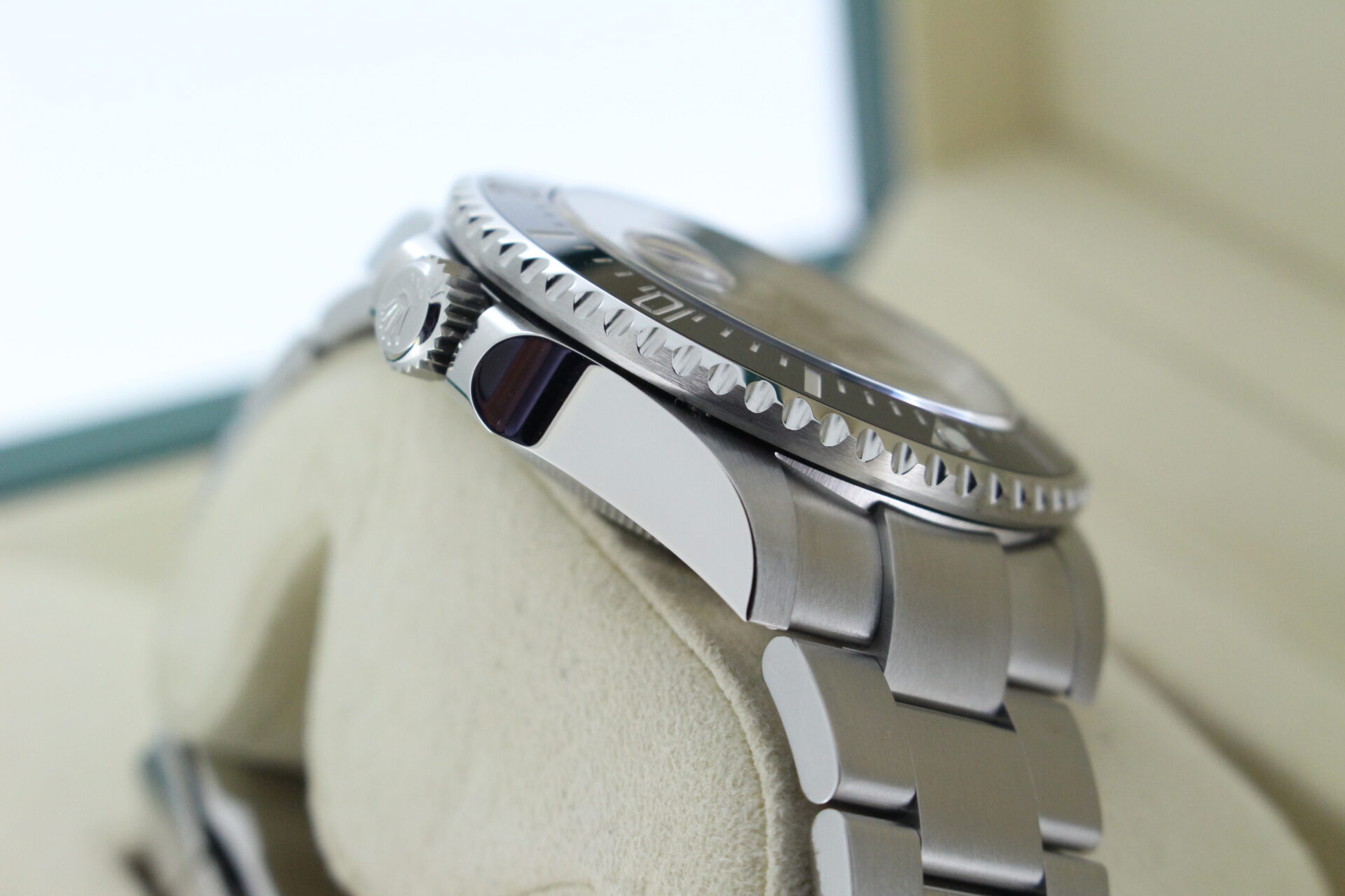 Rolex Sea-Dweller 126600 50th anniversary edition angle of crown