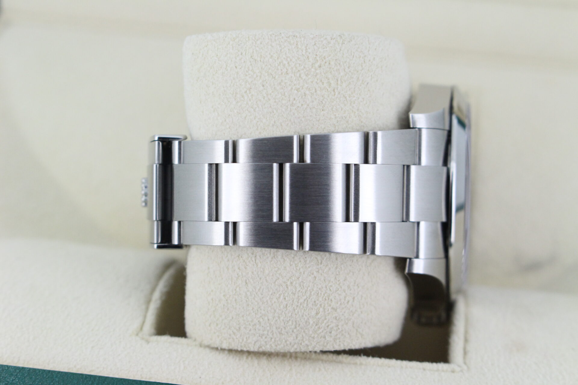 Rolex Air-King 126900 Oyster bracelet