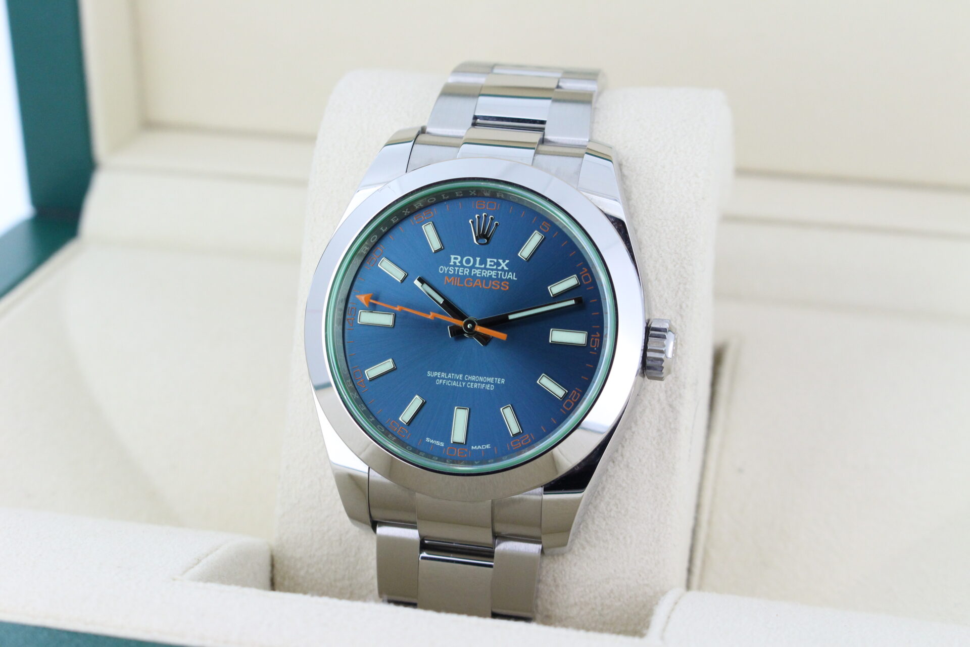 Rolex Milgauss Z-Blue 116400GV - Image 6