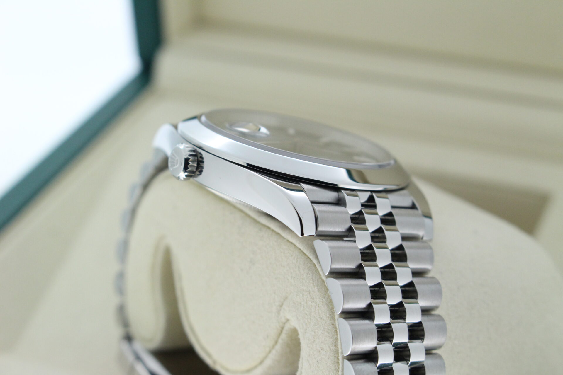 Rolex Datejust 41 126300 - Image 14