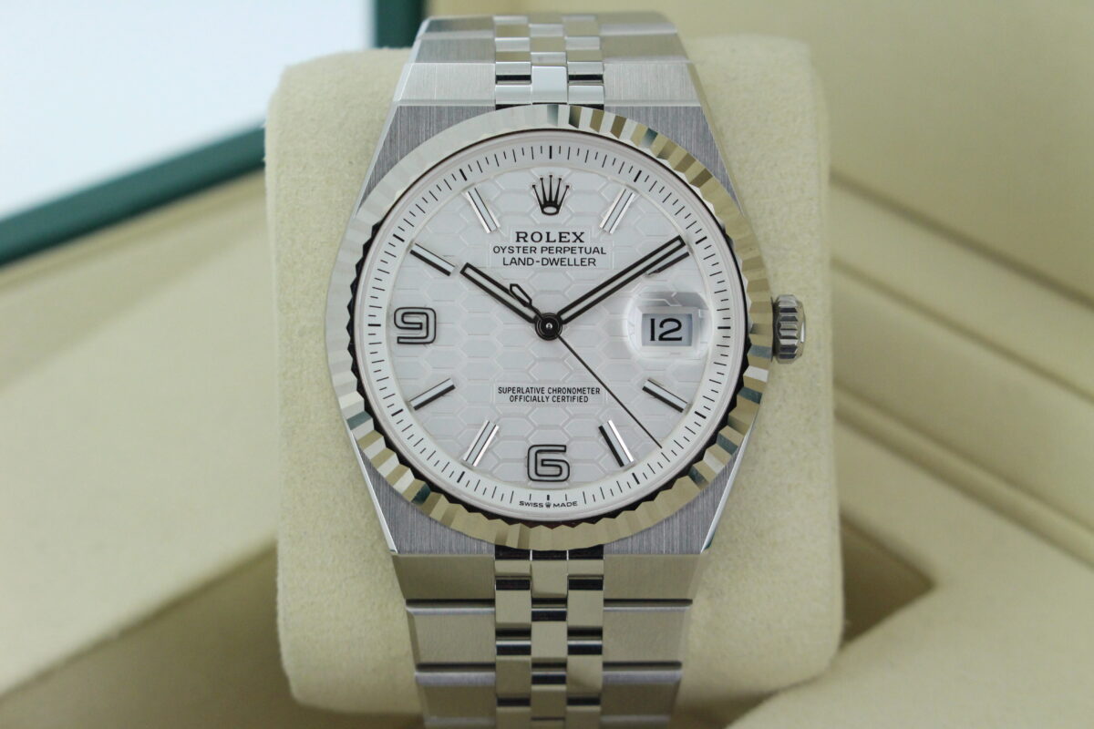 Rolex Land Dweller 40