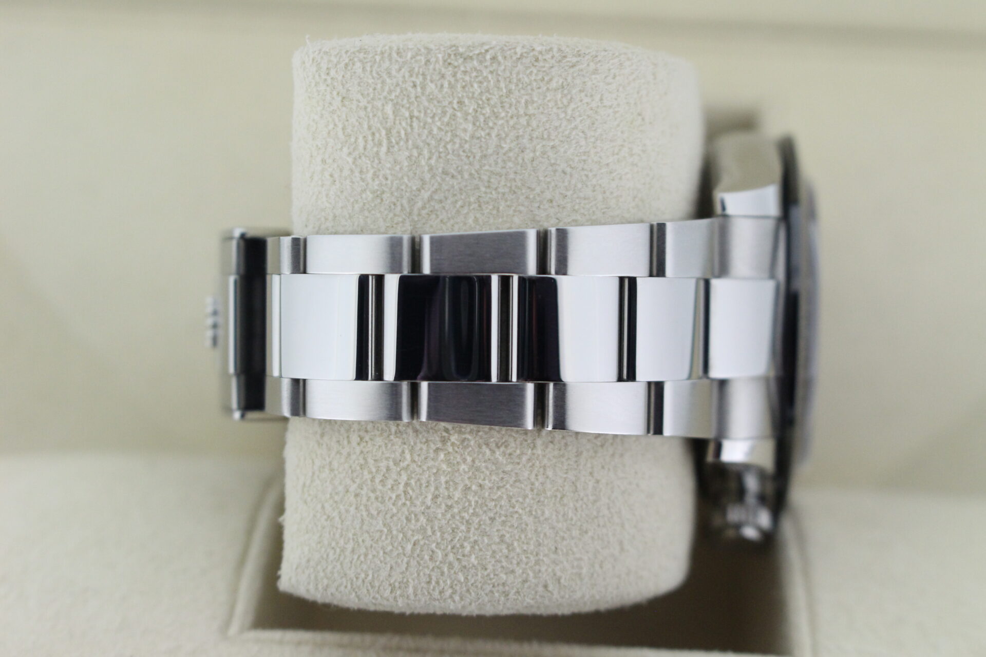 Rolex Daytona 116500LN on an Oyster bracelet