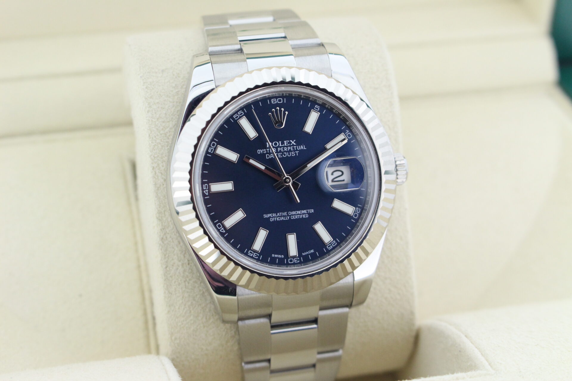 Rolex Datejust 36mm 116234 Blue facing towards to the right to show it's left angle